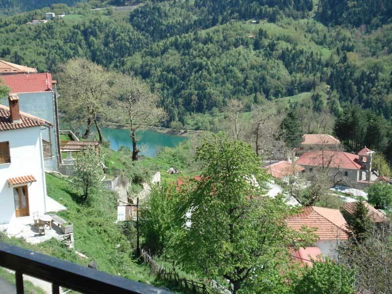 Guesthouse Irida Belokomiti エクステリア 写真